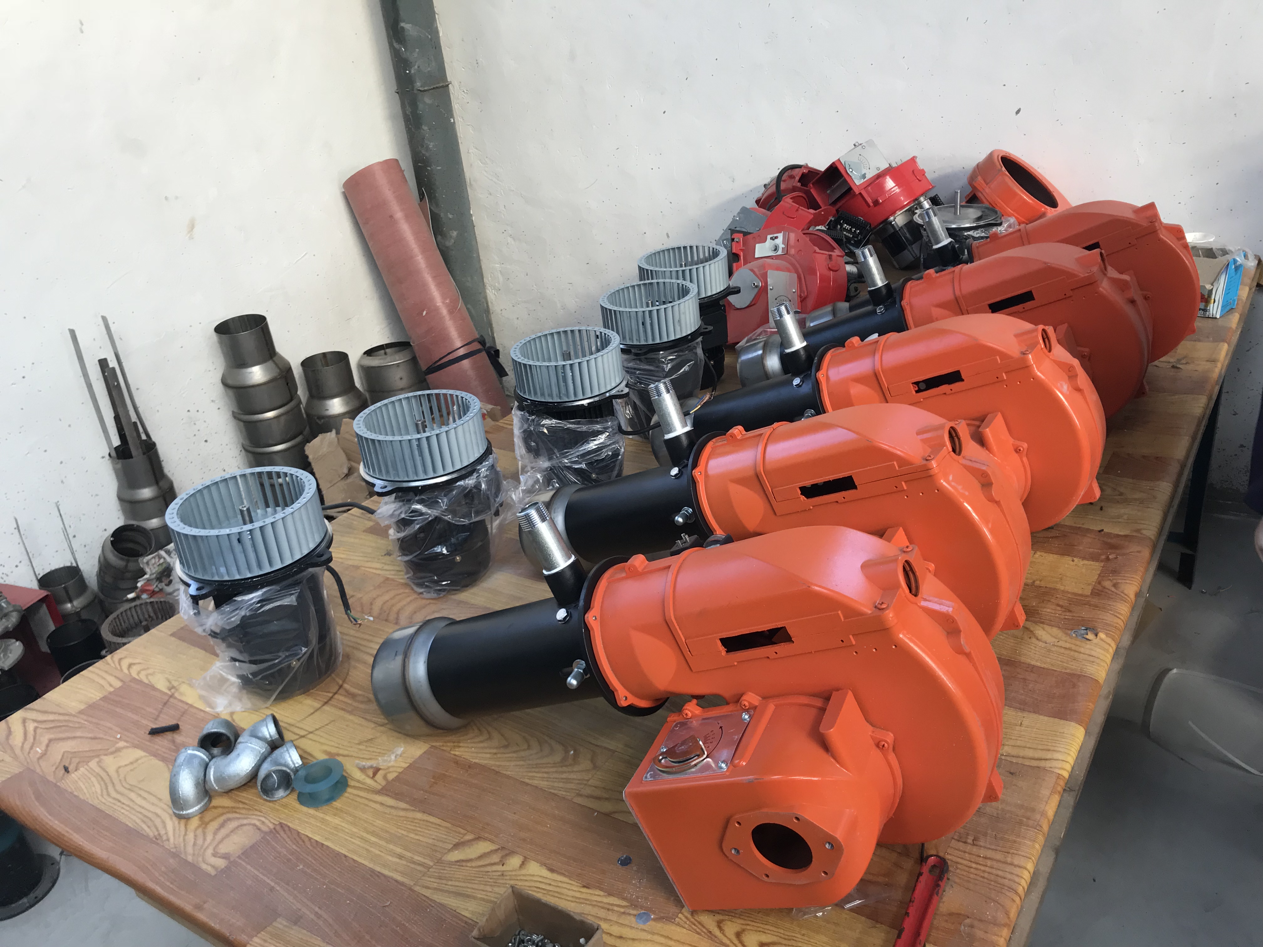 The parts contained in the burner
